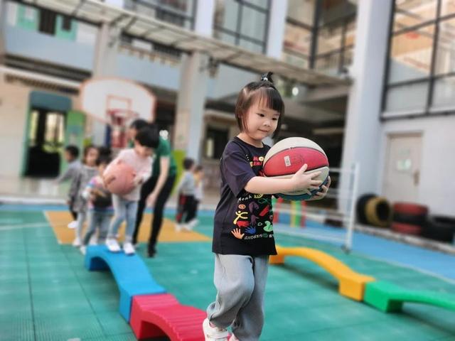 幼儿成长 教师先行 | 诺亚舟中大星耀幼儿园主题教研活动