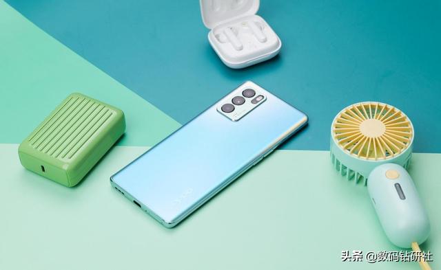 盘点四款中端机型：vivo、荣耀、红米、OPPO在同一平台实现差异化