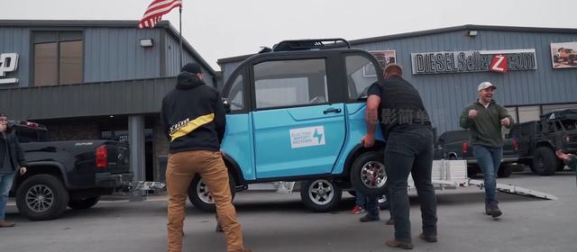 美国人花2000网购中国老头乐，各种瞧不上，测试后直呼真香