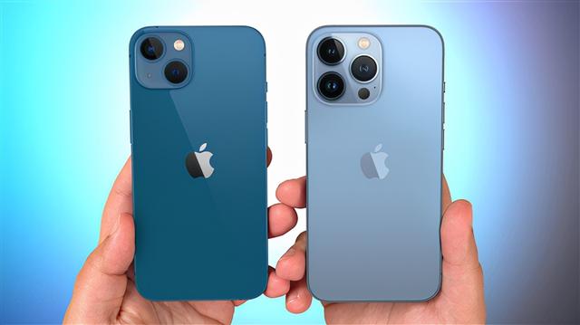 iPhone13没法生产！这原因苹果没辙：富士康郑州工厂员工十一放假，零部件短缺
