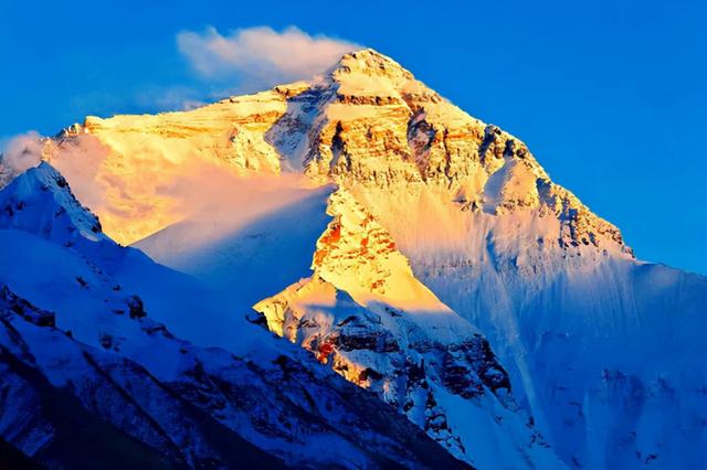 珠穆朗玛峰有多少米 作为世界最高峰 很多探险者想要征服它 全网搜