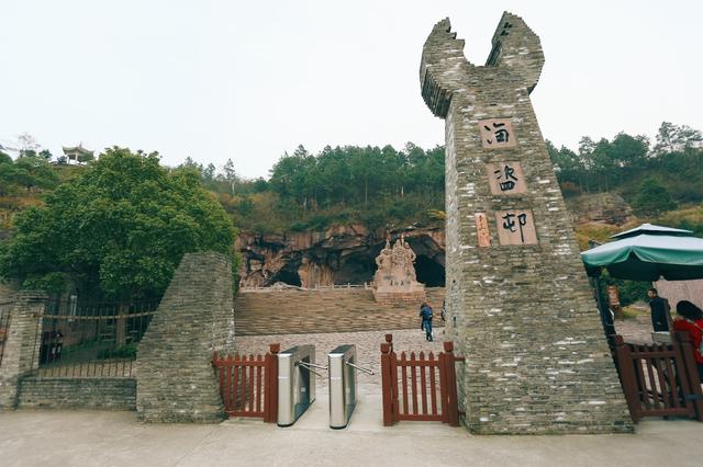 蛇蟠島旅遊景點介紹(蛇蟠島一日遊攻略)-東哥百科