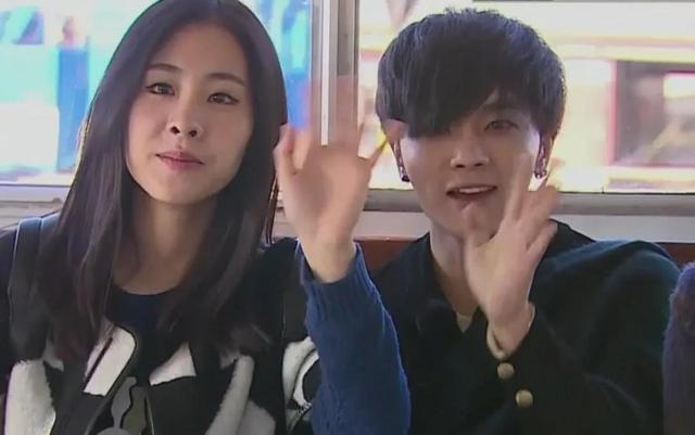 张碧晨华晨宇早已复合（张碧晨带女儿去王牌看华晨宇）