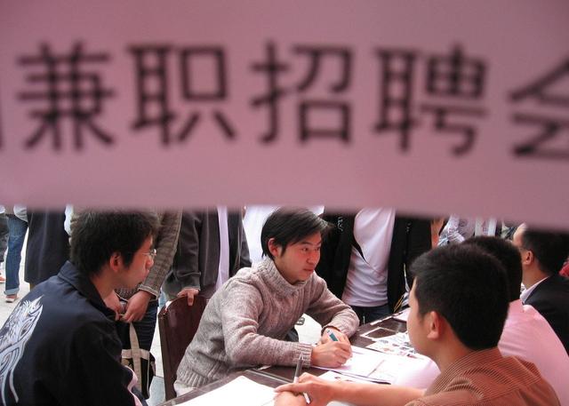 “打工女王”杨秋兰：勤工俭学发现商机，贫寒女孩成功逆袭