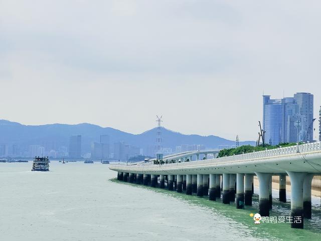 附近的商场