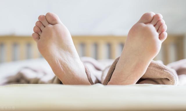 足疗包治百病？别道听途说，这5类人是不适合做足疗的