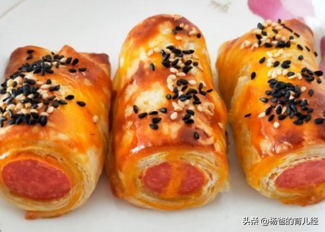 美味好吃的肉松火腿酥皮卷，鲜香营养，烹饪易上手，孩子特别喜欢