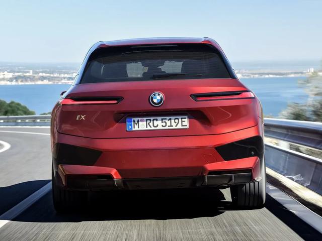 豪华品牌的反击：“ABB”电动车扎堆登场，特斯拉笑了？