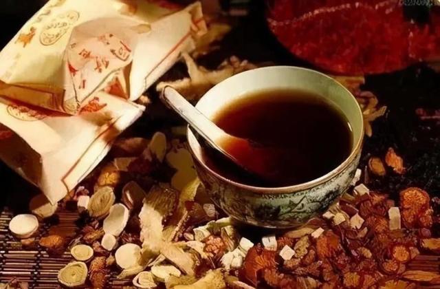 现代药理学及古中医对巴戟天的认识