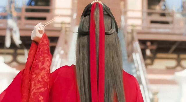《周生如故》大结局：他终究还是赴了黄泉，她终究还是跃下了城楼