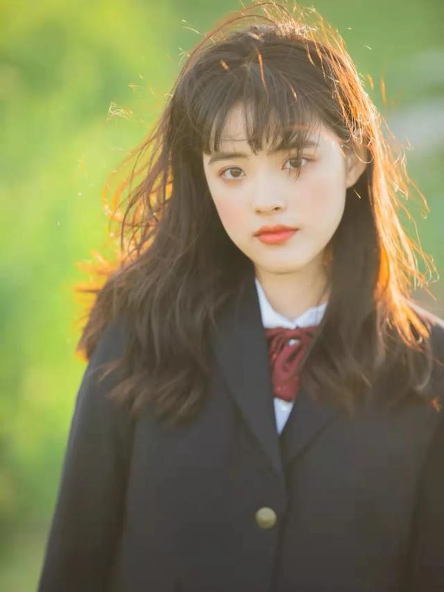 个子矮适合什么发型女（小个子什么发型好看）