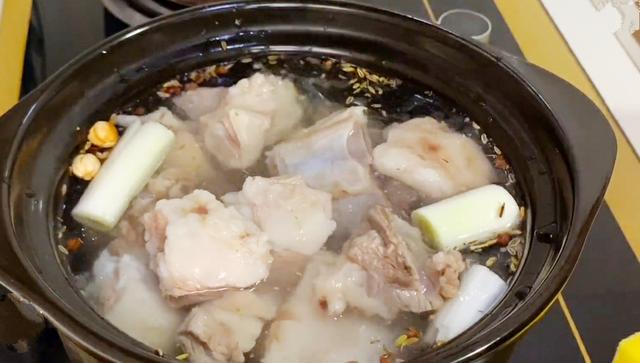 蘿蔔燉羊肉湯