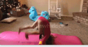 B超婴儿无四肢，18岁妈妈拒绝堕胎，冒险生子，把孩子养成男子汉