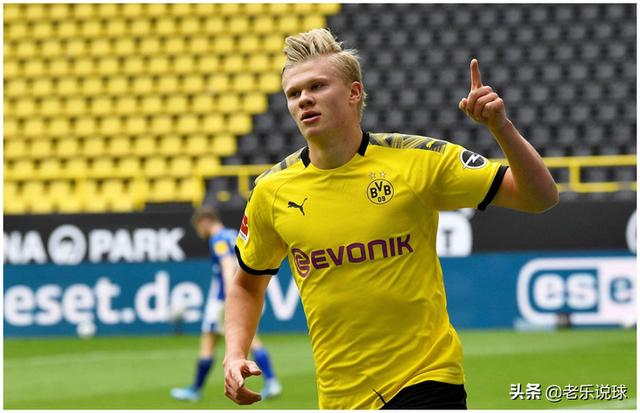 足球明星排名前十名（最新球员身价排行前十）