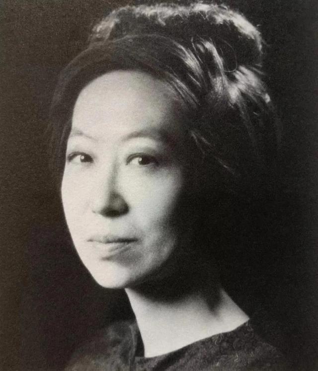 李菊藕:民国第一才女，1995年去世无人知晓
