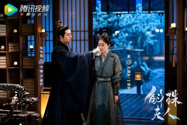 杨幂李易峰好过吗(杨幂李易峰现在关系如何)