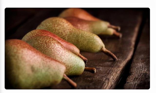 秋季给肺部洗个澡吧！常吃这几种时令水果，清肺润燥好度秋