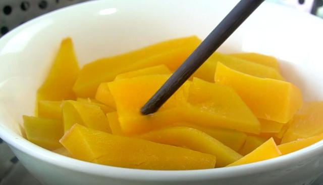 阳春三月，养肝“黄金期”，10食物要多吃，滋阴养肝，越吃越年轻