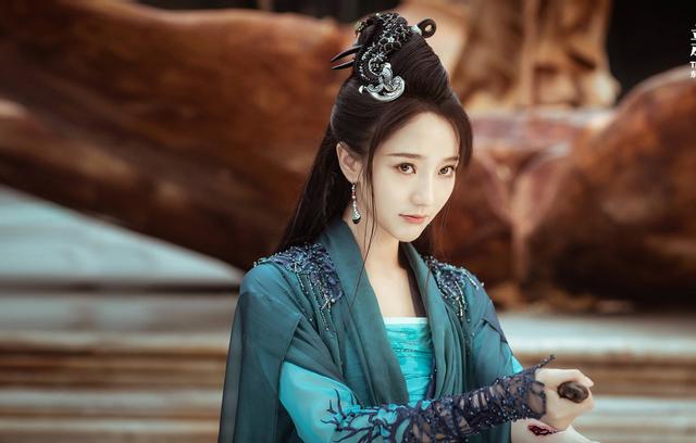 鞠婧祎意外怀孕(鞠婧祎是双胞胎吗)