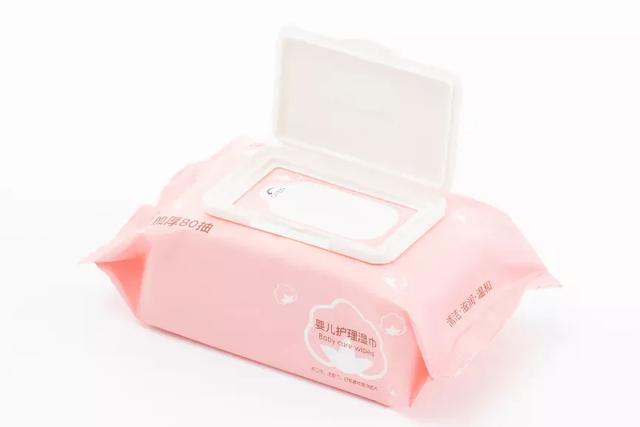 「家家母婴」更换纸尿裤的5个常见错误做法，让宝宝很受伤