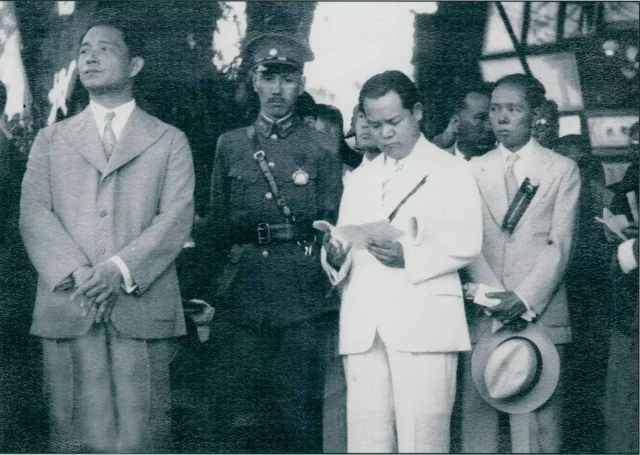 1946年蒋介石密令炸掉汪精卫墓，开棺尸体未腐，口袋有张3寸纸条