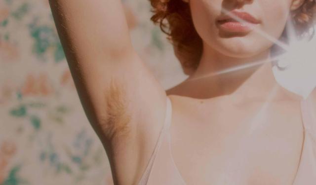 女性若坚持每天拍打自己的腋窝，这3个好处，或会“不请自来”