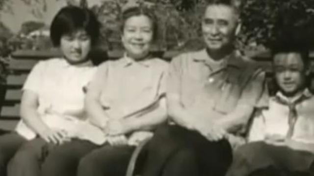 蒋介石逃往台湾之时，带走三位军官太太，她们后来的生活如何？