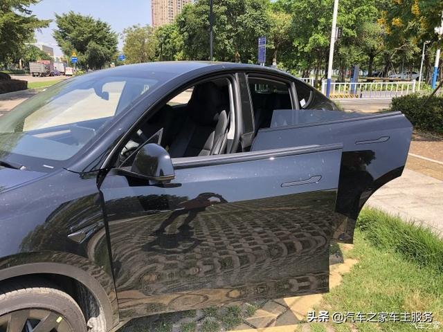 享受Model Y带给我的科技出行