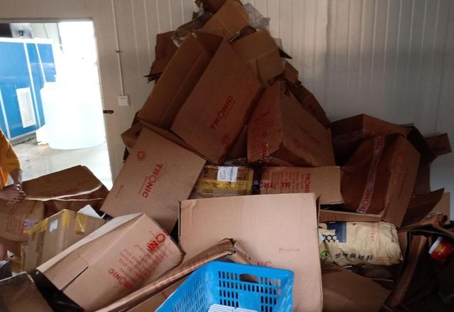 靠破烂发家的富豪胡永根，56岁创业经商，73岁成为亿万富翁