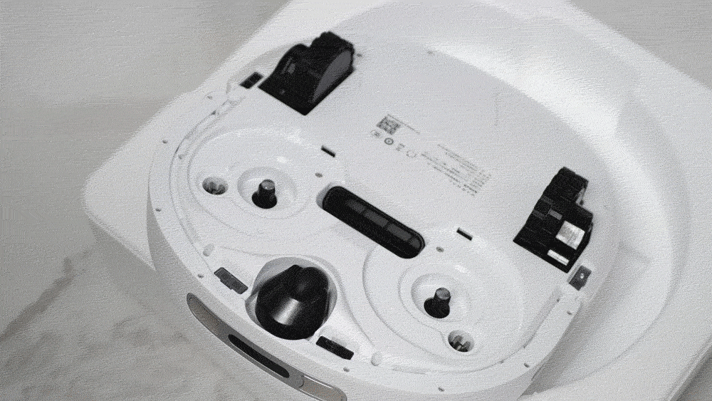 扫地机器人迎来技术革新？支持全自动上下水清洗拖布，网友：好用