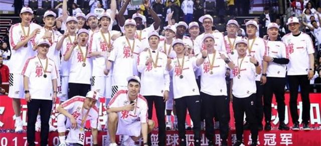 cba历届冠军是谁（CBA发展至今产生的25个总冠军，分别都被谁拿走了？）