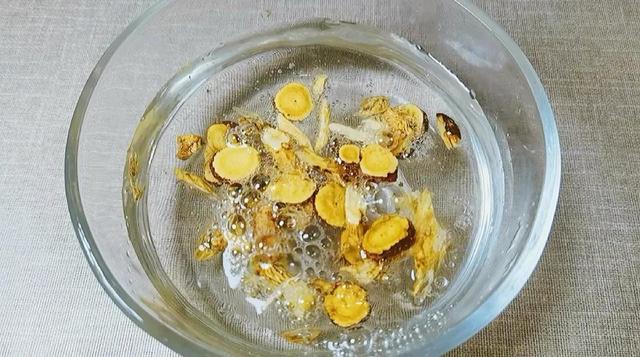 老中医推荐的这道茶效果实在是太好了，很多朋友都需要，值得一试