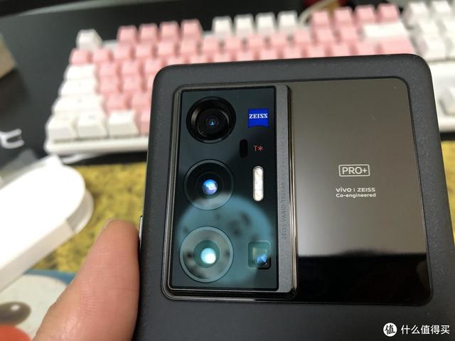 一年入手OPPO、vivo、苹果、一加品牌的旗舰机！最后当了个垃圾佬