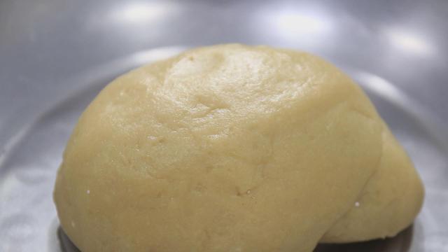 想吃零食不用买，4种面食详细做法，不用烤箱不发面，几分钟出锅