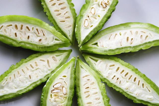 医生：这“2苦”被称为是最养肝的食物，为了肝脏健康，不妨多吃