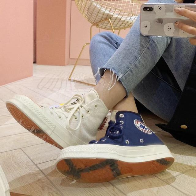 匡威板鞋