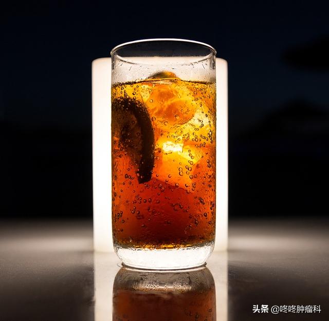 果汁含糖多喝無益!研究發現每天多喝100mL純果汁,癌癥風險提升12%