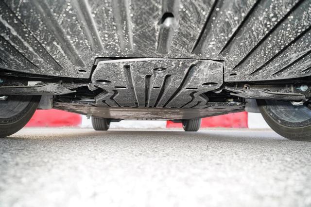 大众首款纯电SUV，19.99万起售，外观内饰设计终于不再套娃