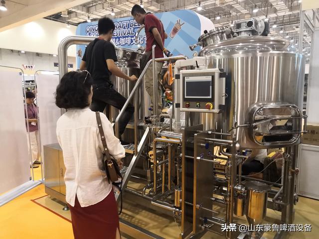啤酒废水过滤机怎么选_小型啤酒灌装机