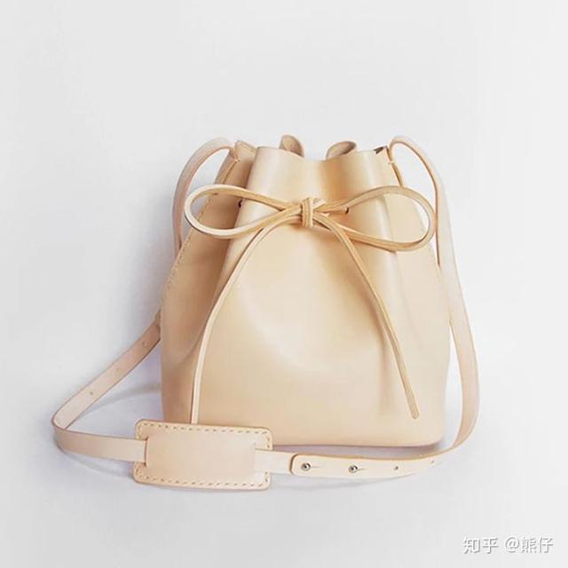 千元内平价包包国产品牌有哪些(适合学生党平价品牌包包)-锐牛沃德