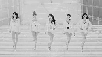 女生腿长计算公式，女性腿长比例标准计算公式