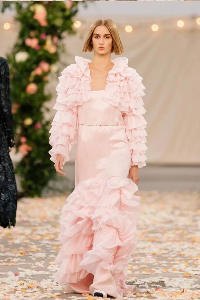 2021年早春连衣裙流行趋势(2021新款裙子)_手工miao