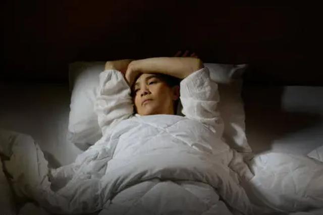 睡觉时，身体突然“抖”一下，到底是哪里出现了问题？