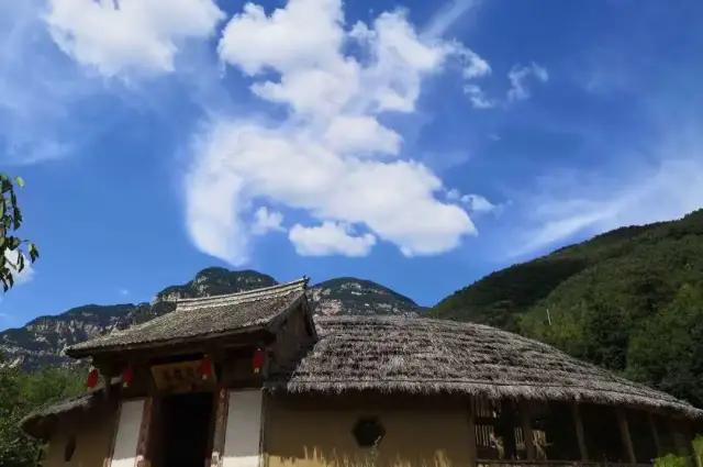晋城木屋厂家晋城这个隐居在山间的民宿火了你