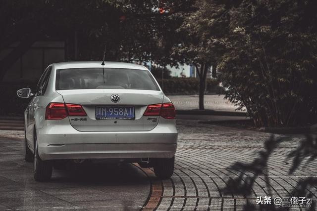 不甘平庸卻終於安定 順風順水的公務員回憶錄 中國熱點