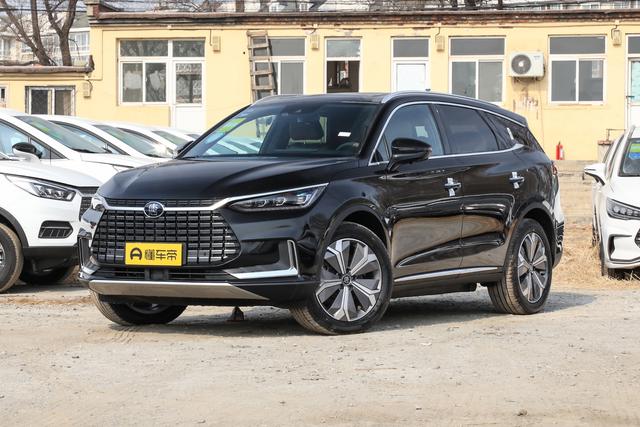 新车｜开车像开星际战舰？爱驰U6静态解析：挡把新颖 或售20万以上