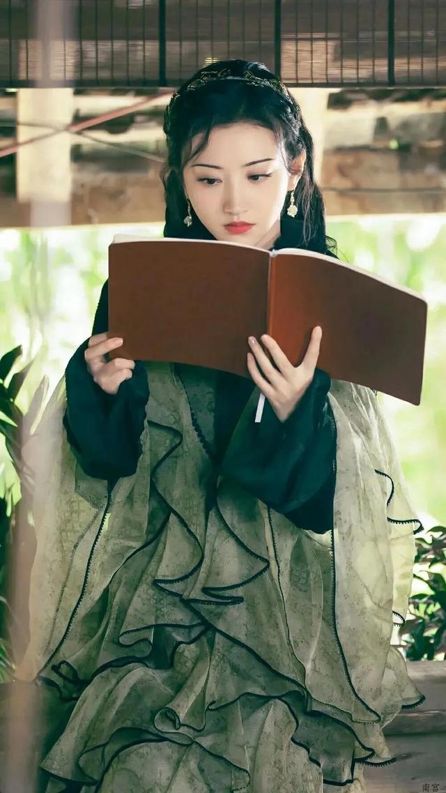 优雅女人怎样智慧地处理烦恼