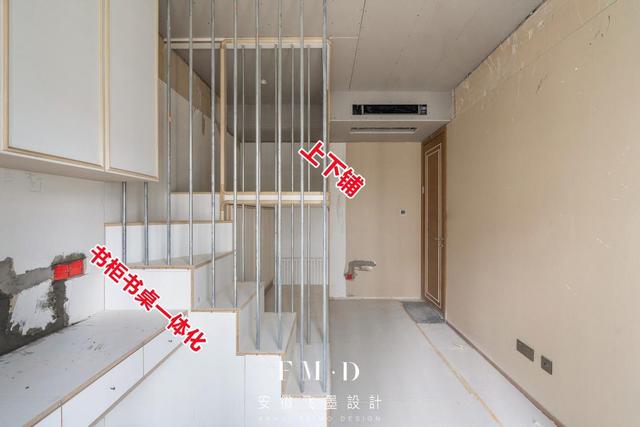 11书柜书桌一体化，上下双层儿童床，楼梯钢筋环绕好结实