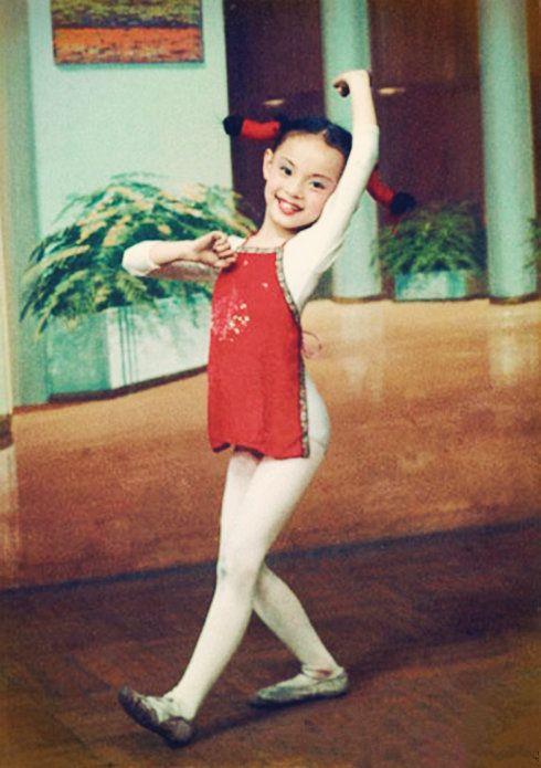 孙俪会跳舞吗——孙俪戴面具跳舞