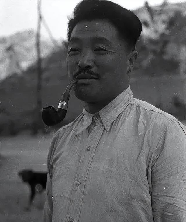 贺龙战功显赫，毛主席为什么不让他去军队，却让他当体委主任？